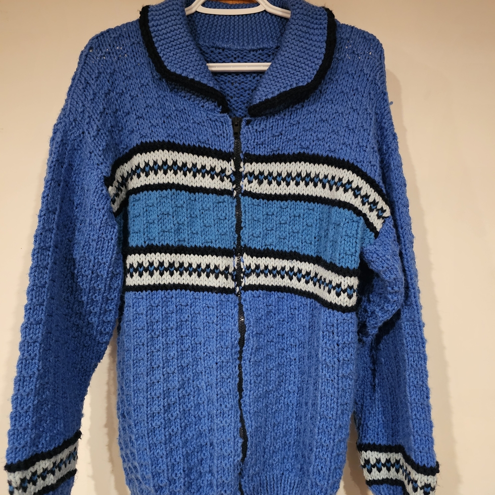Men's Blue Hand Knit Zip Up Cardigan